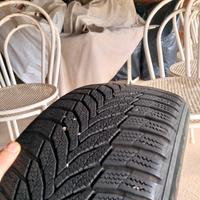 Pneumatici invernali Nexen Winguard 225/50R18 99H