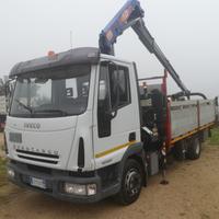 Iveco Eurocargo 120e21 cassone con gru-cestello