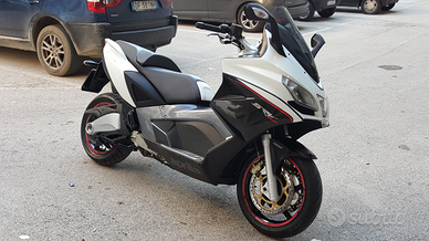 Aprilia srv 850 atc