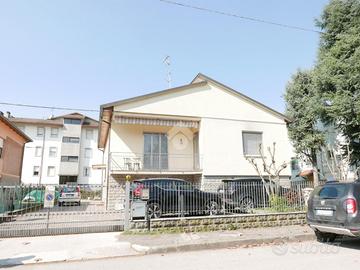 CASA INDIPENDENTE A FORLÌ