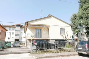 CASA INDIPENDENTE A FORLÌ