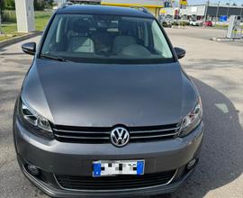 Volkswagen Cross Touran