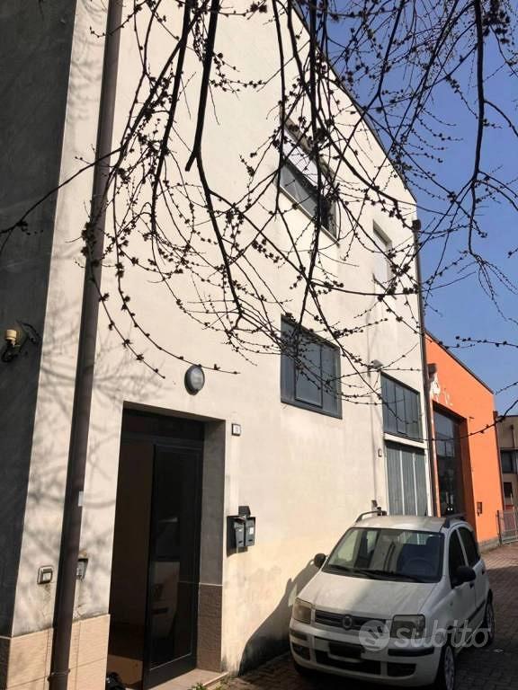 Appartamento – Reggio Emilia, Zona polifunzionale artigianale Roncina, Roncina - Vista 2