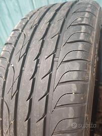Pneumatici estivi misura 225 45 18