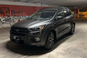 Ford kuga st line