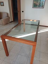 tavolo in vetro