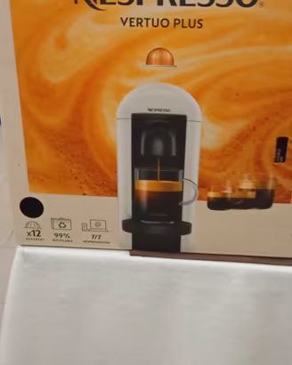 Macchina da caffè Nespresso Vertuo Plus