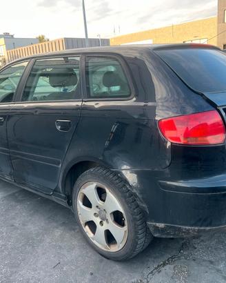 Disponibili ricambi usati Audi A3, anno 2007, mode
