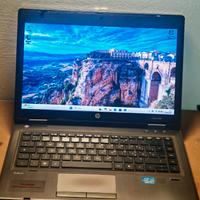 Notebook hp con display da 14 pollici,molto veloce