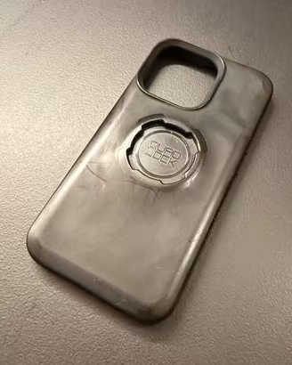 QuadLock cover per iphone 13 Pro