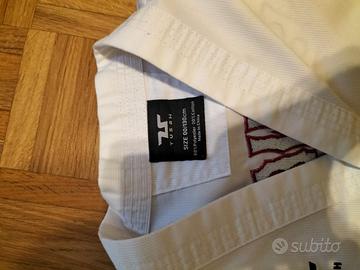 Dobok Tusah Taekwondo 35,00