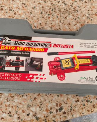 cric auto kmt con ruote nuovo