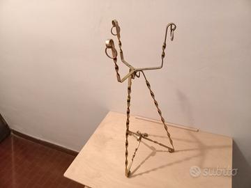 Portavaso da interno in metallo.