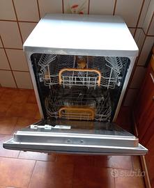 Lavastoviglie REX Elettrolux