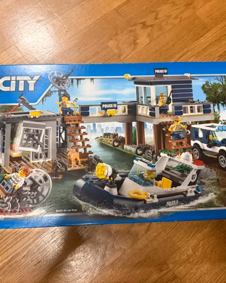 Lego City police della palude