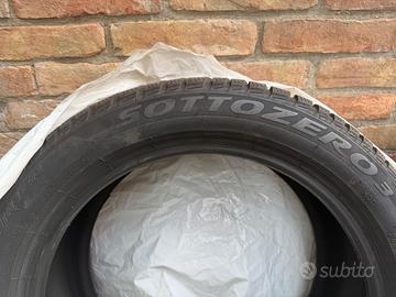 Pneumatici Gomme Pirelli Sottozero 245/45 R18 100V