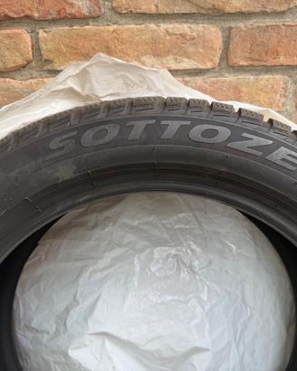 Pneumatici Gomme Pirelli Sottozero 245/45 R18 100V