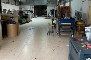 Capannone uso deposito - Via dei Pastai -