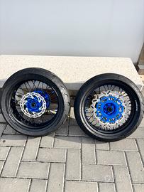 Cerchi Motard Husqvarna Ktm nuovi completi