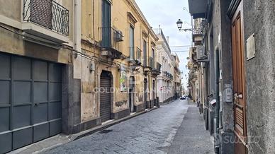 2 locali - Acireale