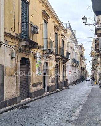 2 locali - Acireale