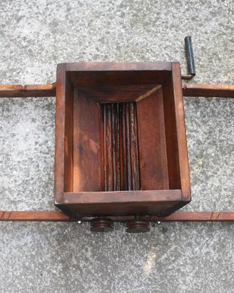 Vintage Pigiatrice per uva