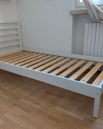 Letto 90x200 Ikea TARVA bianco + rete pino LINDBA