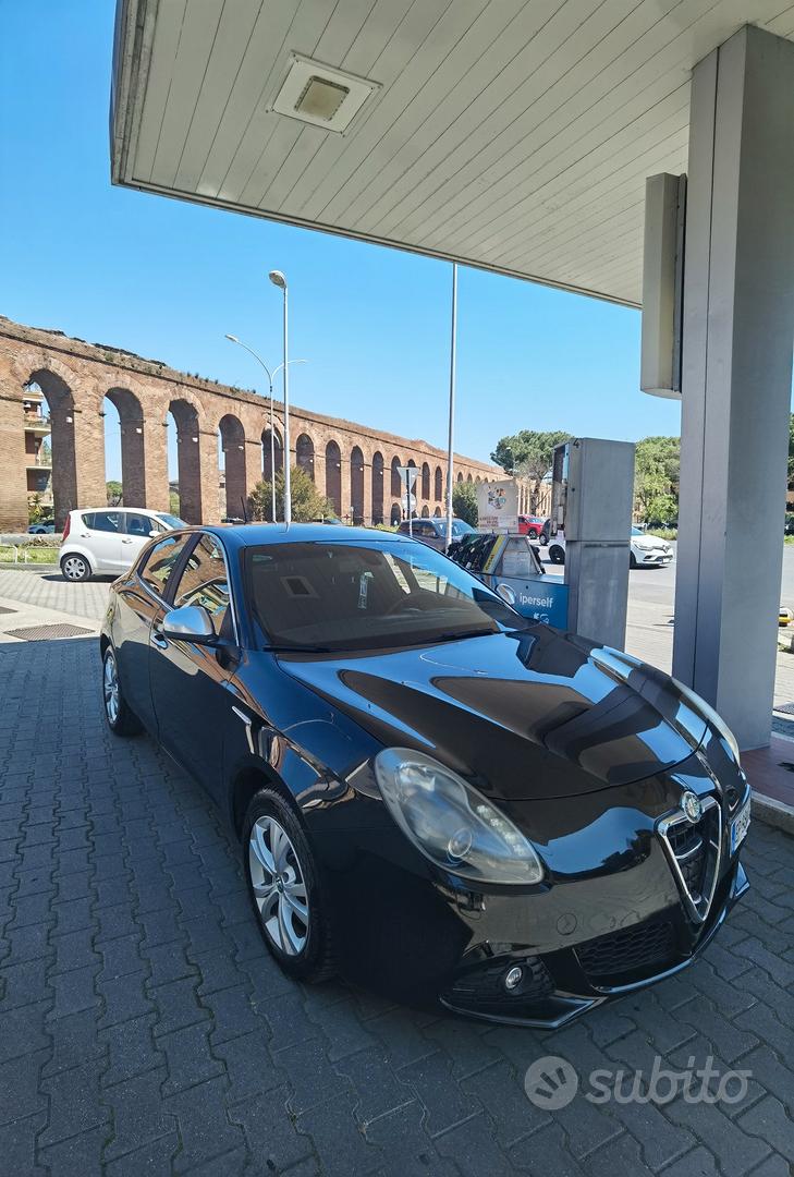 Alfa Romeo Giulietta 2.0 jtdm Distinctive 170cv - Auto In vendita a Roma