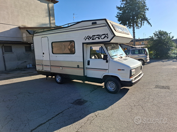 Fiat ducato 2.5 diesel Arca 6 posti letto ano 86