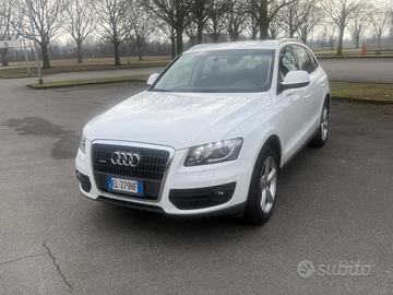 AUDI Q5 2.0 TDI QUATTRO S TRONIC