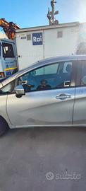 NISSAN NOTE 2013 PORTA ANTERIORE SX/DX