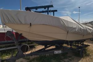 Barca a motore Sun rover