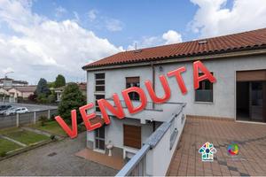 Casa indipendente di 333 m² con 4 locali e box aut