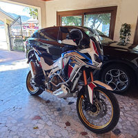 Africa twin 2021 atas manuale