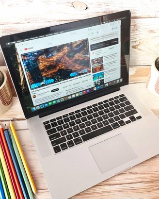 Apple MacBook Pro 15 i7 2015 16GB RAM 256GB SSD