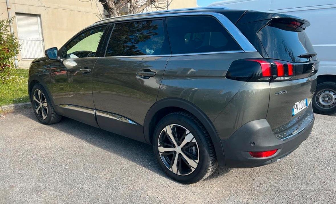 Peugeot 5008 2ª serie