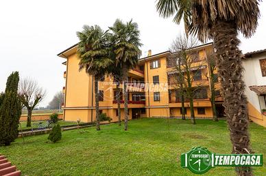 AMPIO 3 LOCALI CON BOX E DOPPIA CANTINA