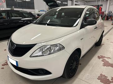 Lancia Ypsilon 1.2 69 CV 5 porte S&S Elefantino Bl