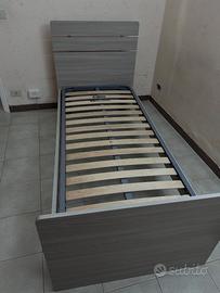 Letto singolo con spalliera e giro letto