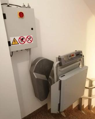Montascala a pedana