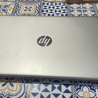 Notebook HP (trattabile)