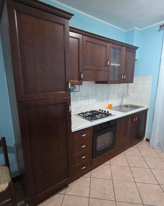 Cucina e camera matrimoniale