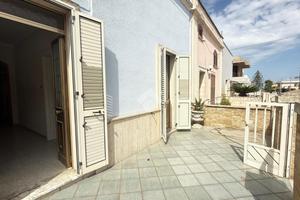 CASA INDIPENDENTE A RACALE