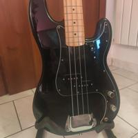 Fender Precision Roger Wsters 