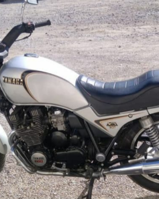 Yamaha 750 xs
