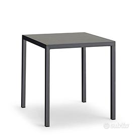 Tavolo impilabile acciaio esterno, ristorante