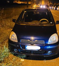 Ricambi vari Yaris - smembro Yaris