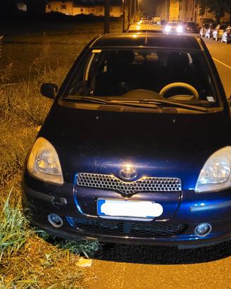 Ricambi vari Yaris - smembro Yaris