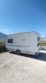 roulotte knaus sport del 2010 con fotovoltaico 
