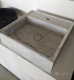 lavabo in marmo nuovo scavato dal pieno 